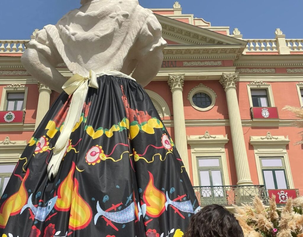 monumento a las fiestas de primavera 2022 5 1280x1000 1