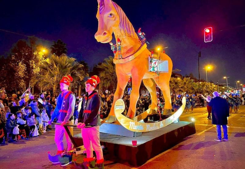 cabalgata-de-reyes-magos-2023-murcia-1